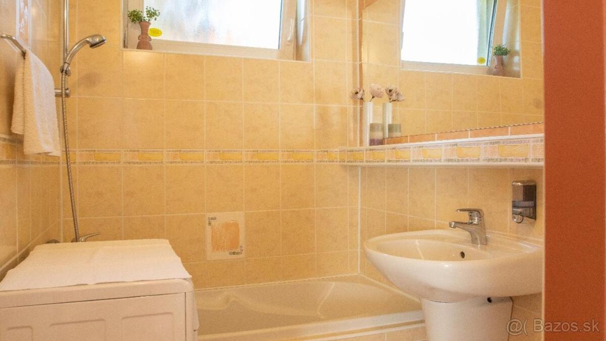 Villa Garfield Nitrianske Rudno Luaran gambar